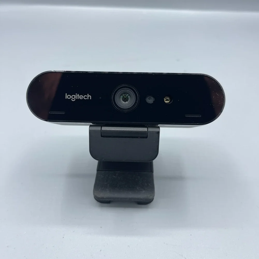 Logitech R-41193615 Brio 4K Pro Webcam 5x Zoom Lens 4K/30fps Resolution 5V=900mA